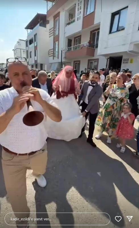 Kadir Ezildi gelinini davul zurna eşliğinde baba evinden aldı