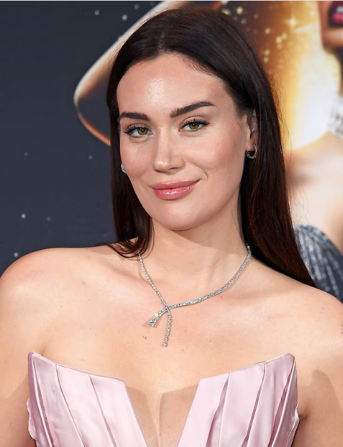 70 ساله‌سازمان‌سابق گوگل‌سازمان در کنار دختر ۲۷ ساله سیاستمدار مشهور دیده‌شد