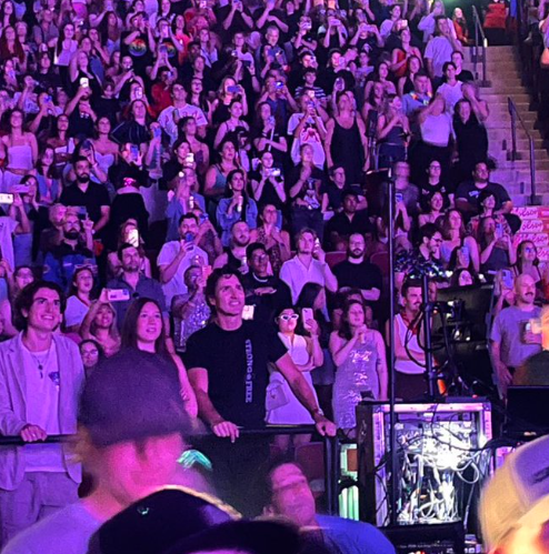 Romantik akşam yemeğinin ardından Trudeau, Katy Perry'nin konserine katıldı