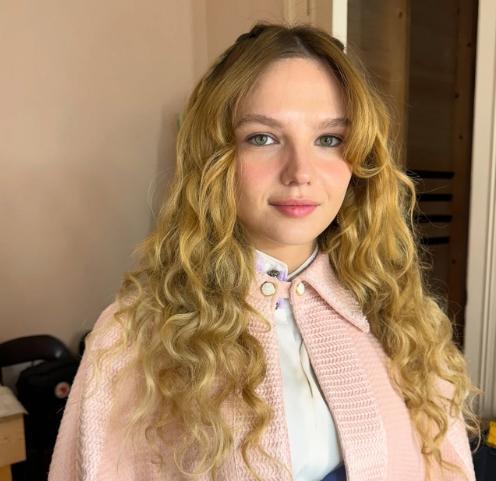 Aynı Yağmur Altında Rosa kim, Rosa'yı canlandıran Nilsu Berfin Aktaş kimdir, kaç yaşında, nereli, evli mi, bekar mı?