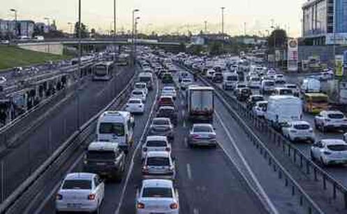 İSTANBUL BOŞALDI MI? Ramazan Bayramı'nın ilk günü İstanbul'da trafik yoğunluğu yüzde kaç? İstanbul son dakika trafik yoğunluğu haritası!