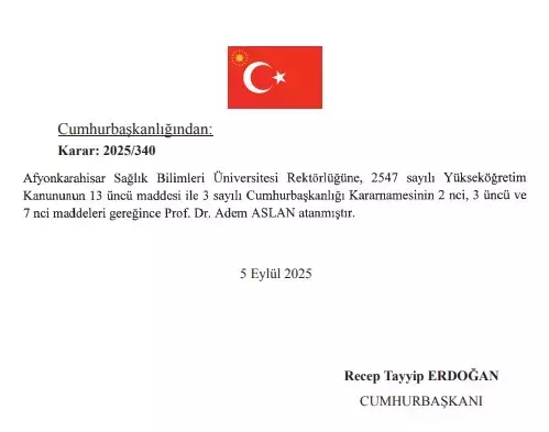 Marmara Üniversitesi'nin yeni rektörü Mehmet Emin Okur oldu