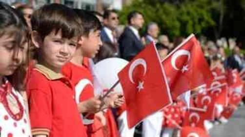 İSTANBUL 23 NİSAN ÜCRETSİZ ETKİNLİKLER! İstanbul'da 23 Nisan etkinlikleri nerede, saat kaçta?