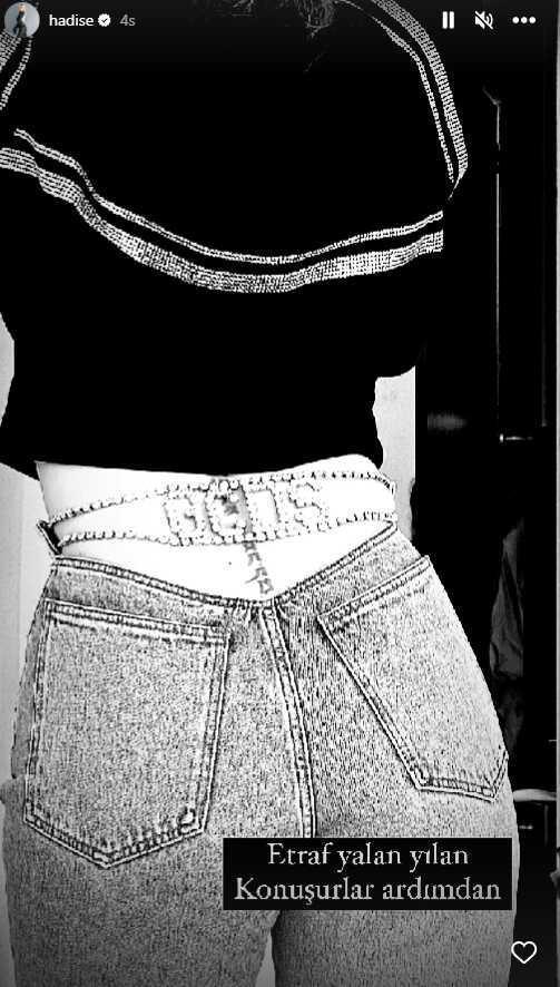 Cesur pozlarına alışık olduğumuz Hadise'de olay yaratacak fotoğraf! Kalçasını paylaştı
