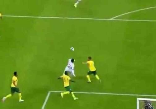 Süper Lig'de böyle değildi! Eski Fenerbahçeli Yassine Benzia'dan şahane gol