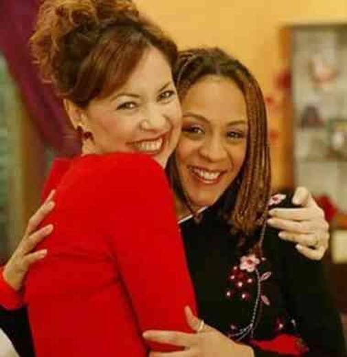 Defne Joy Foster kimdir, ne zaman öldü? Oyuncu Defne Joy Foster nasıl öldü, kaç yaşında ve hangi tarihte öldü?