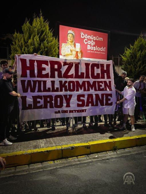 Galatasaray'ın yeni transferi Leroy Sane İstanbul'da