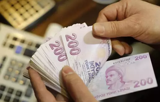 Hükümetin zam teklifine Memur-Sen'den ilk tepki: Ortada pazarlık yapacak bir teklif yok