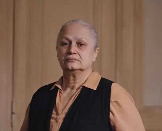>Nihal Menzil mütevazı apartman dairesinde huzurlu bir yaşam sürüyor