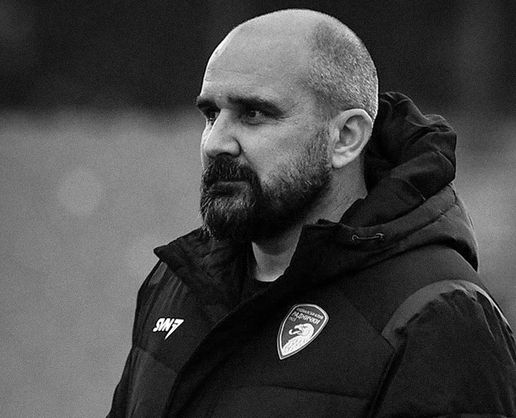 >Maçta kalp krizi geçiren ünlü teknik adam Zizovic'ten acı haber geldi