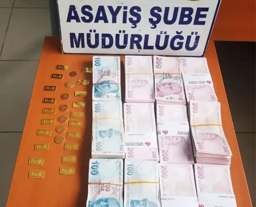 >Malatya'da kuyumculara sahte altın satan 3 zanlı tutuklandı
