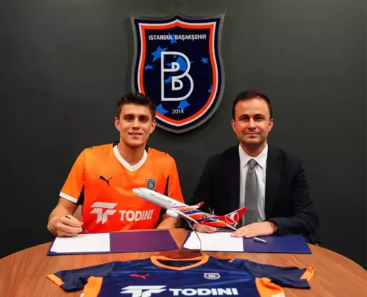 >RAMS Başakşehir FK, Galatasaray'dan Kazımcan Karataş'ı kadrosuna kattı