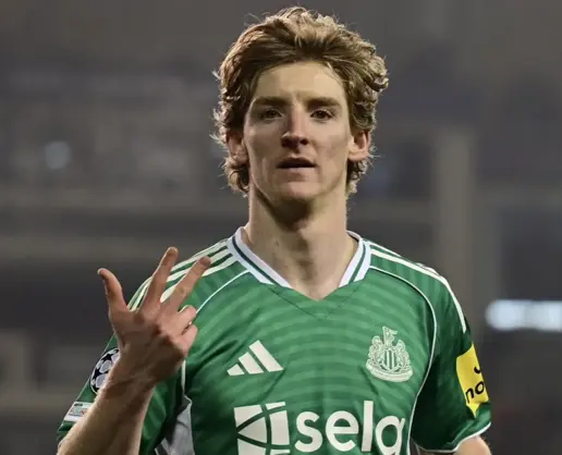 >Şampiyonlar Ligi'nde günün adamı! İlk 45 dakikada attığı gol sayısını duyanlar hayret ediyor