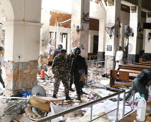 >Sri Lanka'da 279 kişinin öldüğü bombalı saldırıların altından eski İstihbarat Başkanı çıktı
