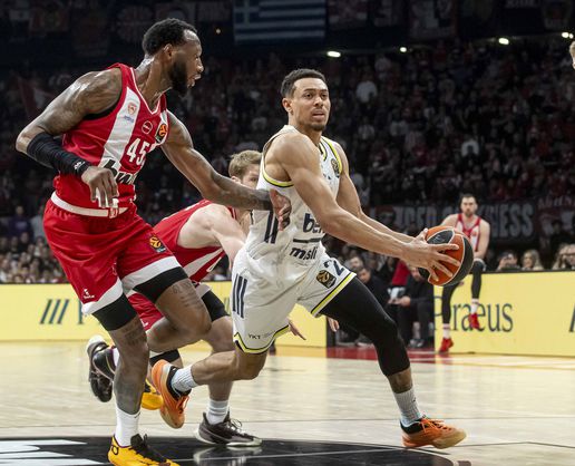 >Fenerbahçe Beko: 104-87