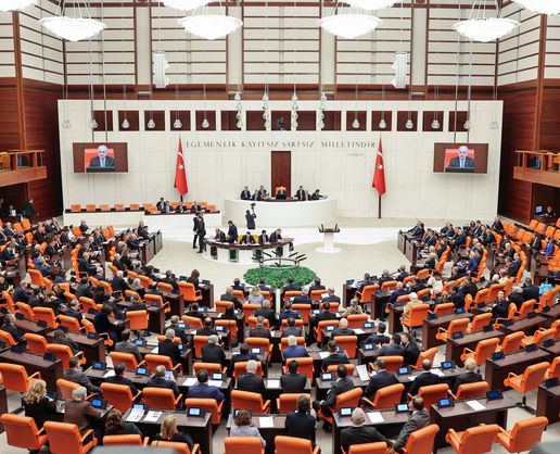 >Genel Kurul'da ekonomiye ilişkin düzenlemeler içeren teklifin 3 maddesi daha kabul edildi