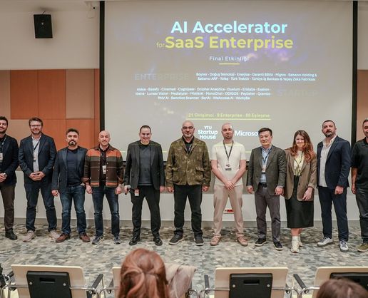 >YTU Startup House ve Microsoft işbirliğiyle 21 girişimci kurumsal partnerlerle proje geliştirdi