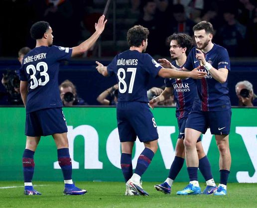 >UEFA Şampiyonlar Ligi: Paris Saint-Germain: 2 Liverpool: 0