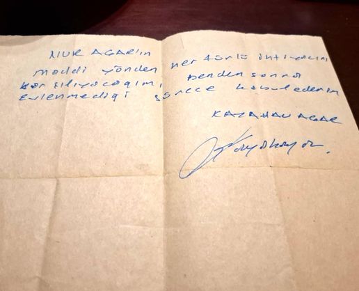 >Beste Açar'dan üvey annesi İpek Açar hakkında 