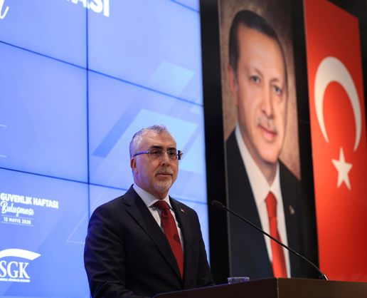 >Bakan Işıkhan: Dünyanın gıptayla takip ettiği sosyal güvenlik sistemimiz var