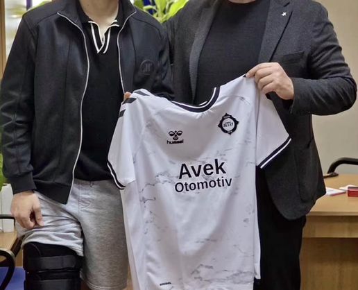 >Altay'ın genç golcüsü Ünal Alihan Kavlak ameliyat oldu