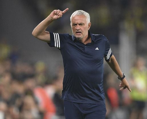 >Mourinho üzgün! Namağlup tamamladığı ligi kaçıncı bitirdiğine inanamayacaksınız