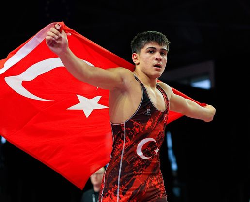 >Avrupa 15 Yaş Altı Güreş Şampiyonası