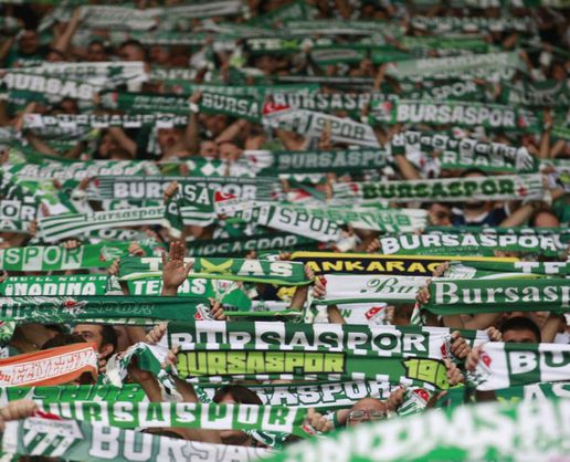 >Fenerbahçe'de de forma giymişti! Bursaspor aradığı golcüyü buldu