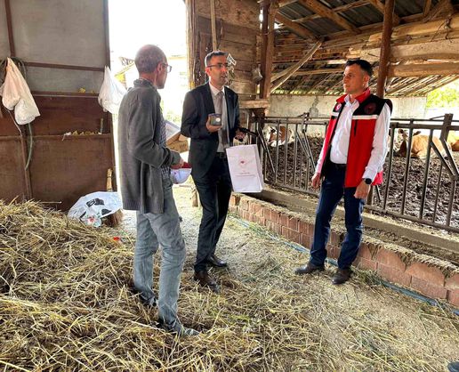 >Uşak Tarım ve Orman Müdürlüğü ekipleri sahada incelemelerde bulundu