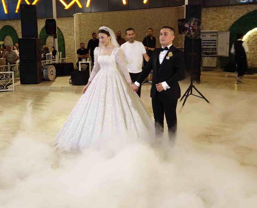 >Adliye koridorlarında başlayan aşk mutlu bir yuvaya dönüştü