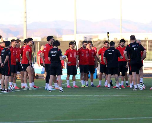 >A Milli Futbol Takımı, ABD maçı hazırlıklarına devam etti