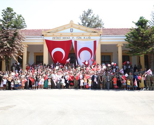 >KKTC'de Türk Kara Kuvvetlerinin 2235'inci kuruluş yılı kutlandı