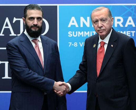 >Cumhurbaşkanı Erdoğan ile Şara görüştü