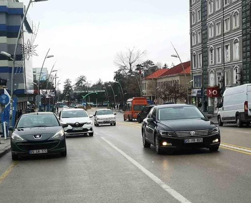 >Erzurum'da Haziran ayında 4 bin 539 motorlu kara taşıtı devri yapıldı