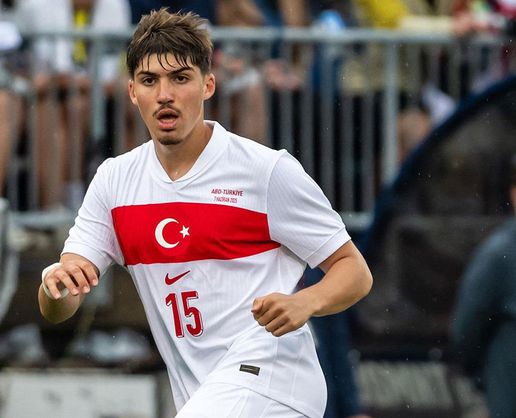 >Yusuf Akçiçek için transferde dev derbi