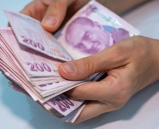 Motorine 8 lira 24 kuruş zam geliyor! Ankara ve İzmir'de 90 TL'yi aşacak