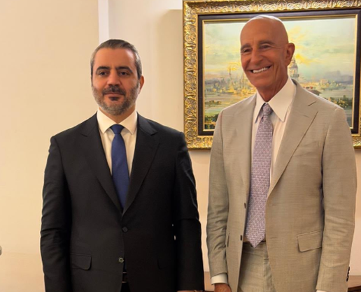 ABD Büyükelçisi Barrack, Suriye Bakanı Şeybani ile bölgesel tehditleri görüştü
