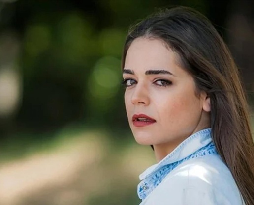 İlk kez anne olacak İpek Karapınar doğum için gün sayıyor