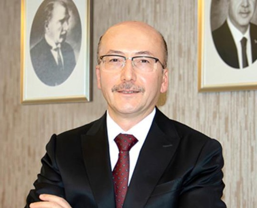 Şinasi Candan kimdir, yeni Gelir İdaresi Başkanı Şinasi Candan kaç yaşında, nereli, hangi görevlerde bulundu?