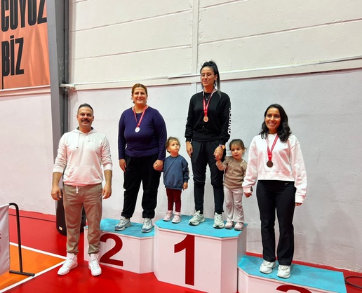 Sivrihisar Dart Turnuvası 29 Ekim kutlamaları kapsamında madalya töreniyle sona erdi