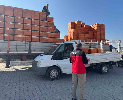 Patnos'ta üreticilere 145 ton sertifikalı buğday tohumu dağıtıldı