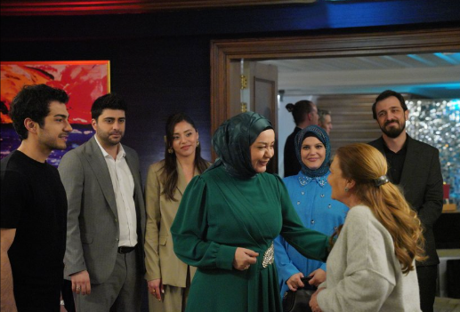 Kızılcık Şerbeti bu akşam var mı?