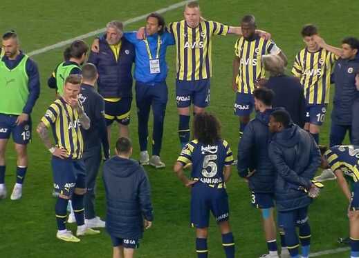 Jorge Jesus'tan taraftarlara olay hareket! Arda Güler hocasını soyunma odasına götürdü