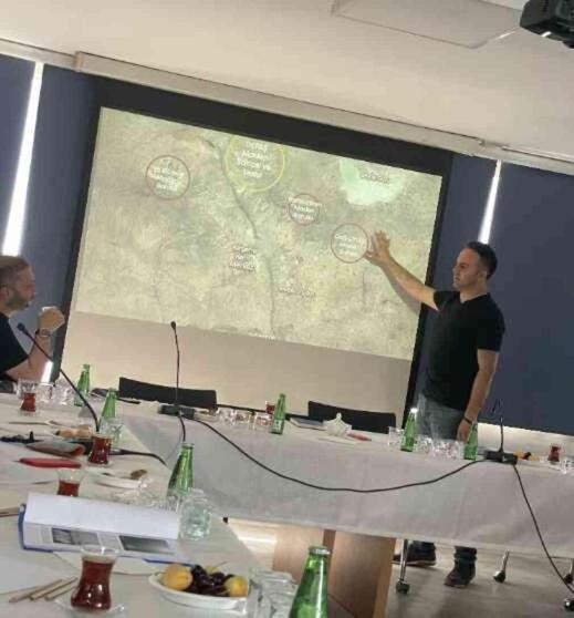 Ankara'daki mimar ve mühendis odalarından 'altın madeni' konusunda Kırşehir Belediye Başkanı Ekicioğlu'na destek