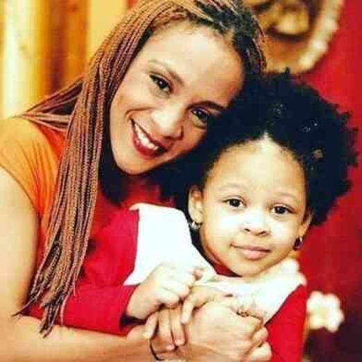 Defne Joy Foster kimdir, ne zaman öldü? Oyuncu Defne Joy Foster nasıl öldü, kaç yaşında ve hangi tarihte öldü?