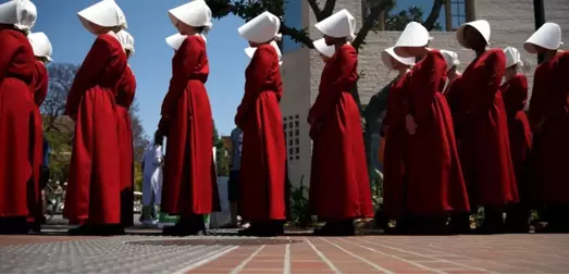 2017 Emmy Ödül Töreni'nin Yıldızları 'The Handmaid's Tale' ve 'Big Little Lies'