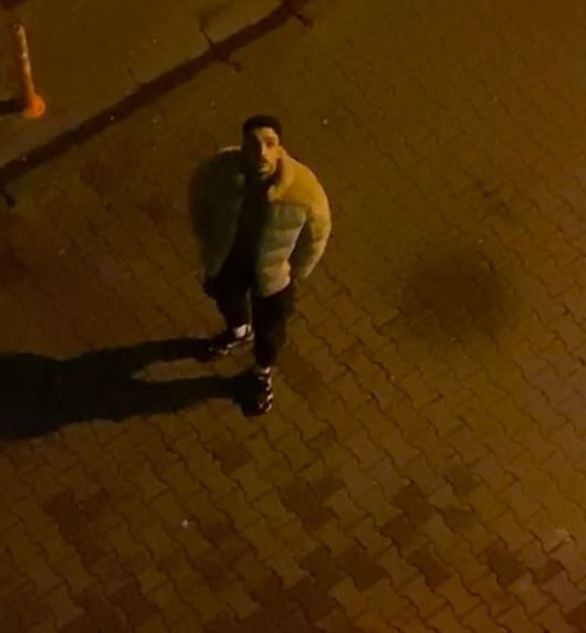 Eski sevgilisini darp eden adam, serbest kalır kalmaz kapıya dayandı