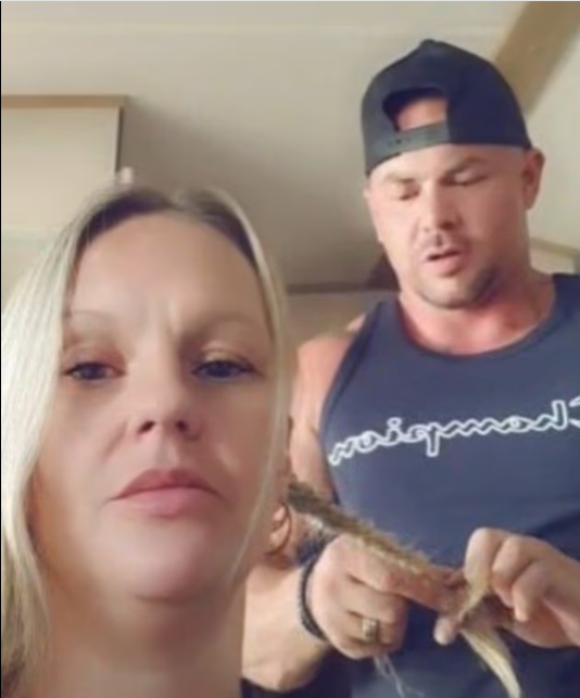 Polis, arama yaptığı evde ev sahibi kadının iç çamaşırlarını çaldı