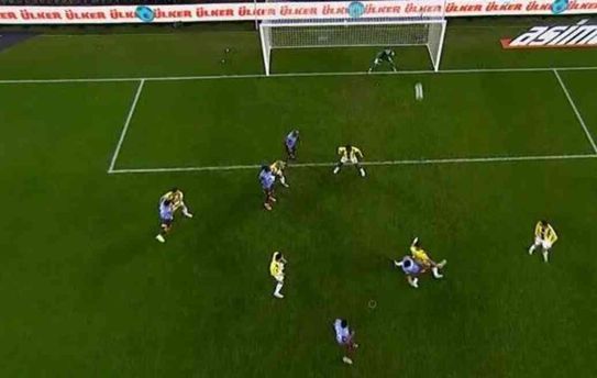 Trabzonspor'a üst üste 2 penaltı birden