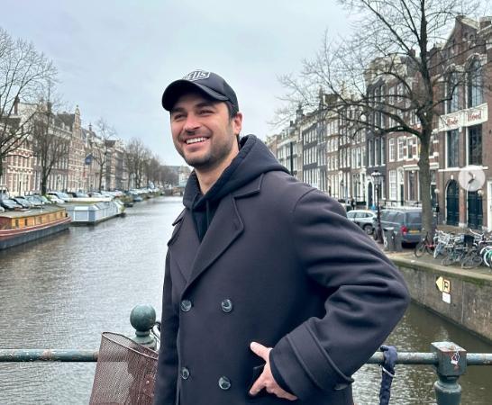 Emre Dinler kimdir? Emre Dinler kaç yaşında, nereli,hangi dizilerde oynadı?